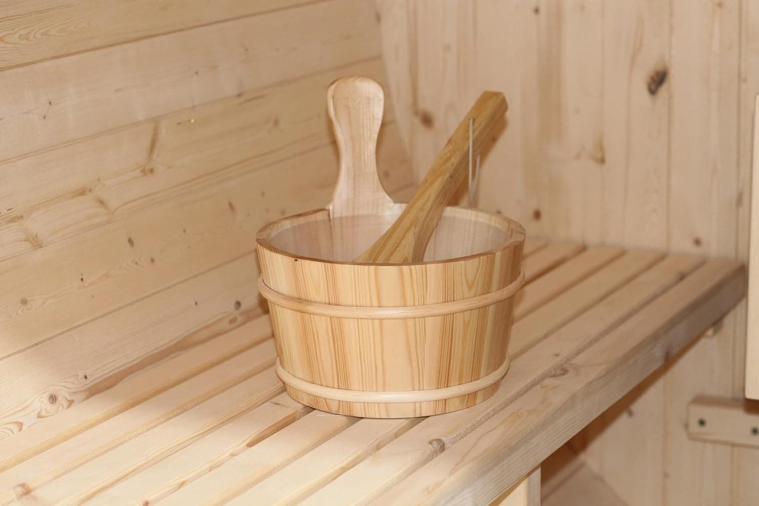 ZONEMEL 2-Person Outdoor Wood Barrel Sauna thumbnail 4